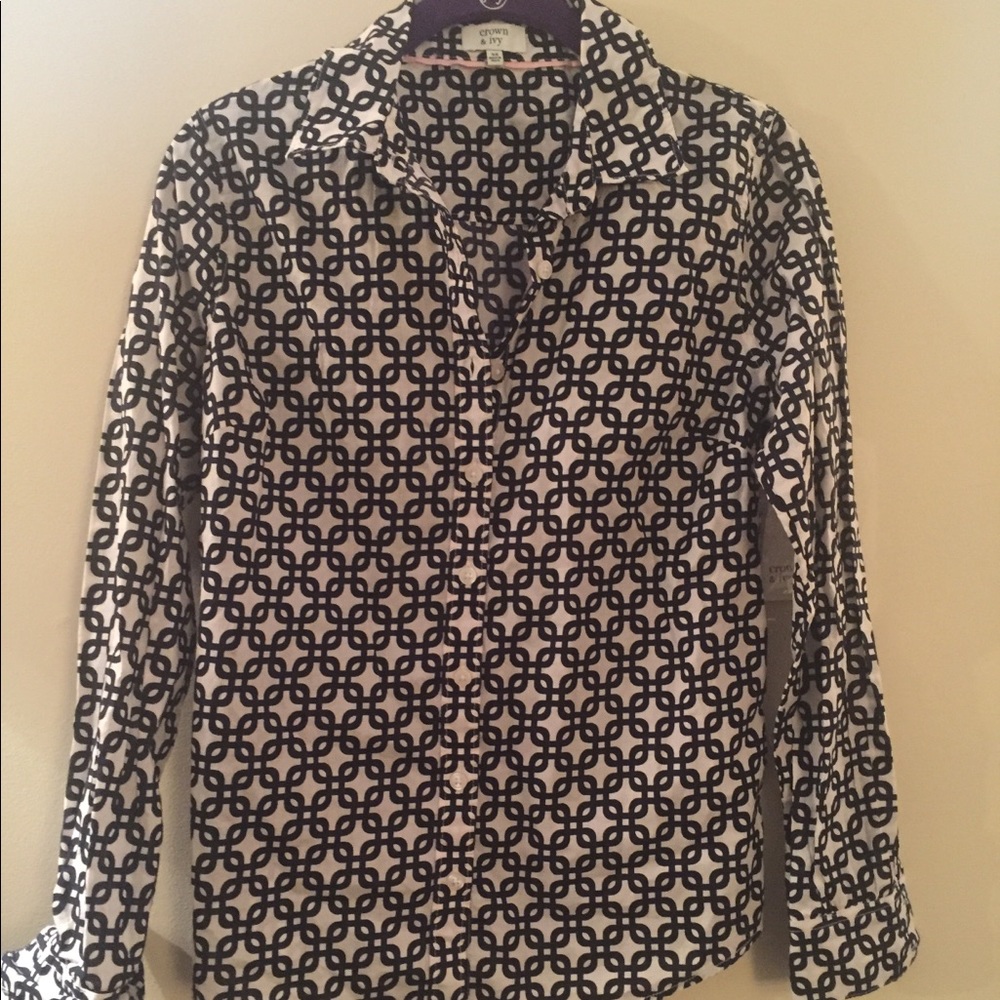 Crown & Ivy Button Down Shirt